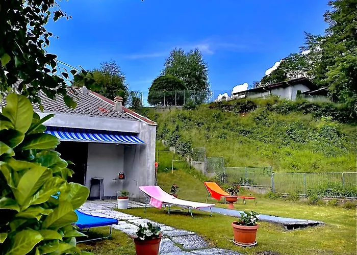 The Sisters\' House, Con Giardino Zona Bellagio