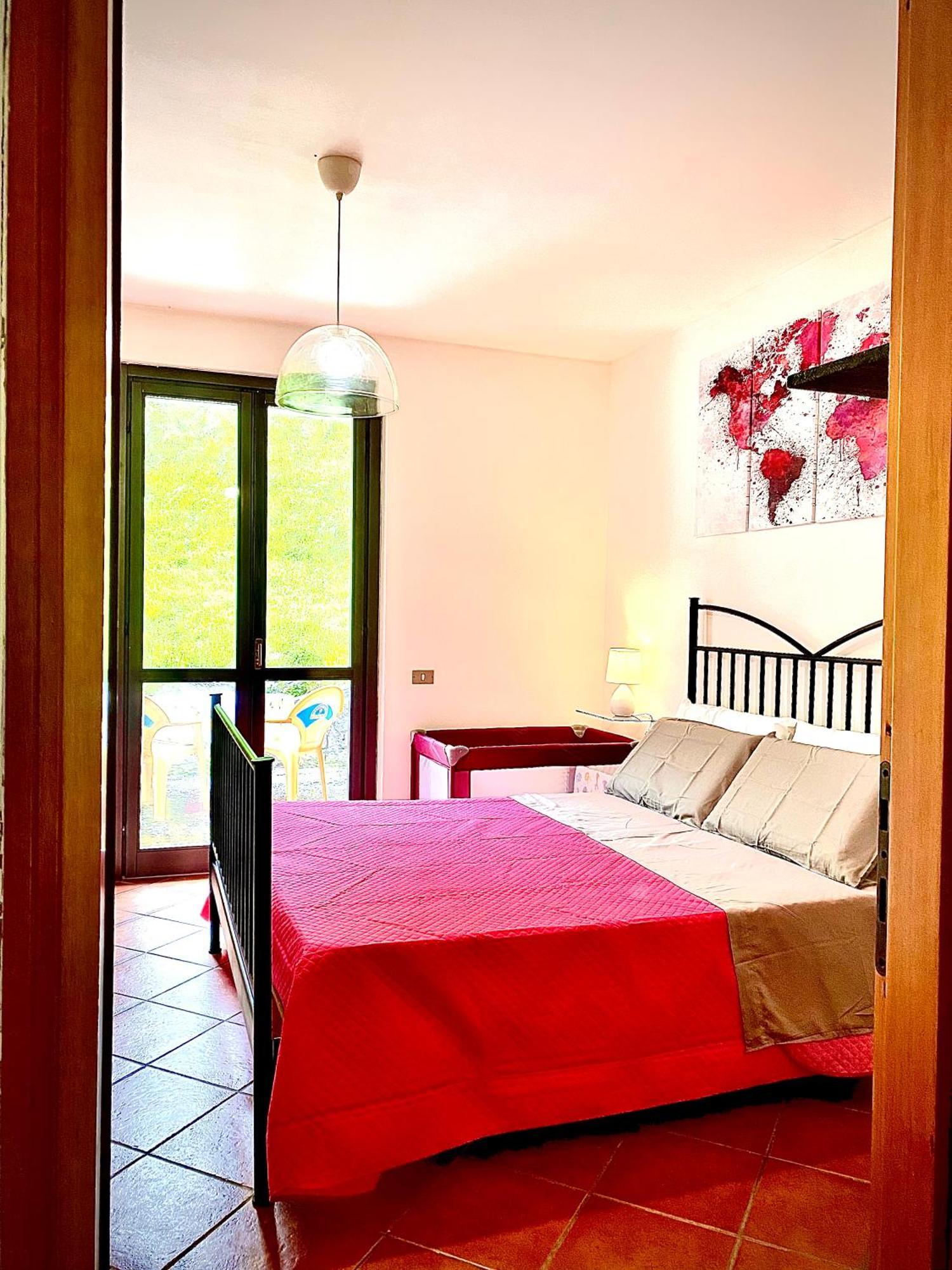 The Sisters' House, Con Giardino Zona Bellagio * Magreglio