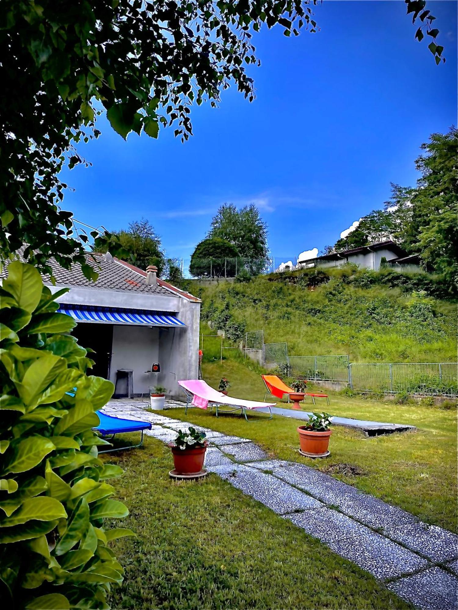 The Sisters' House, Con Giardino Zona Bellagio *